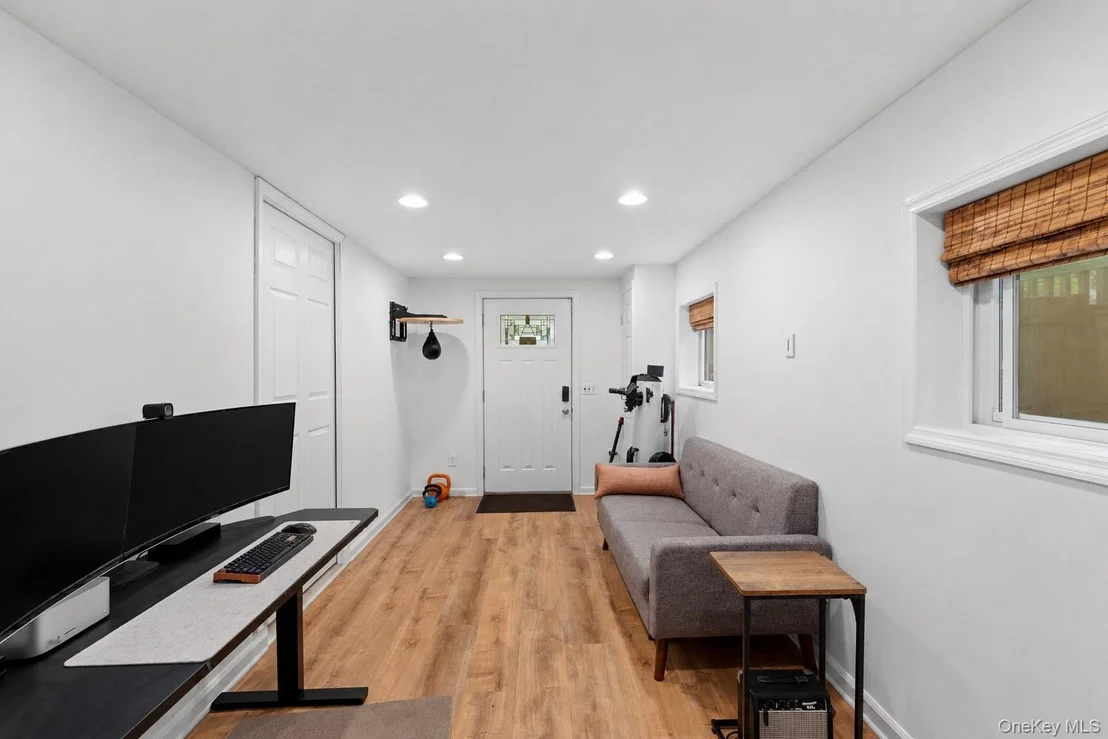 Photo of 18 Walnut Avenue