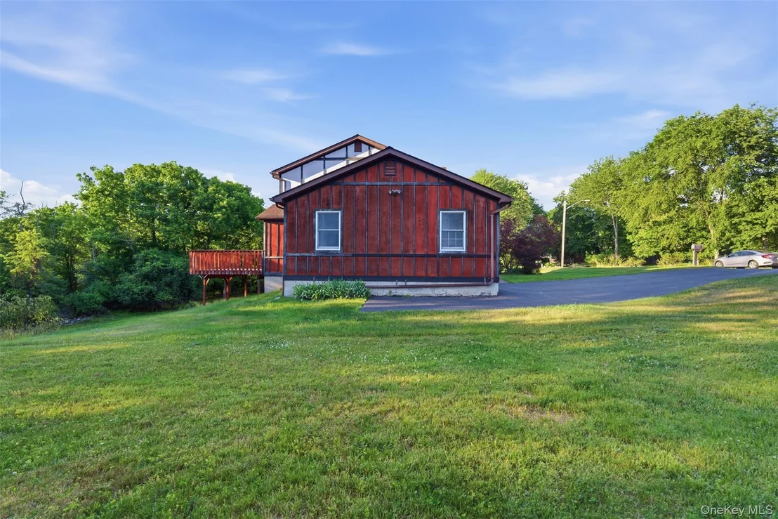 Photo of 36 Hoover Drive