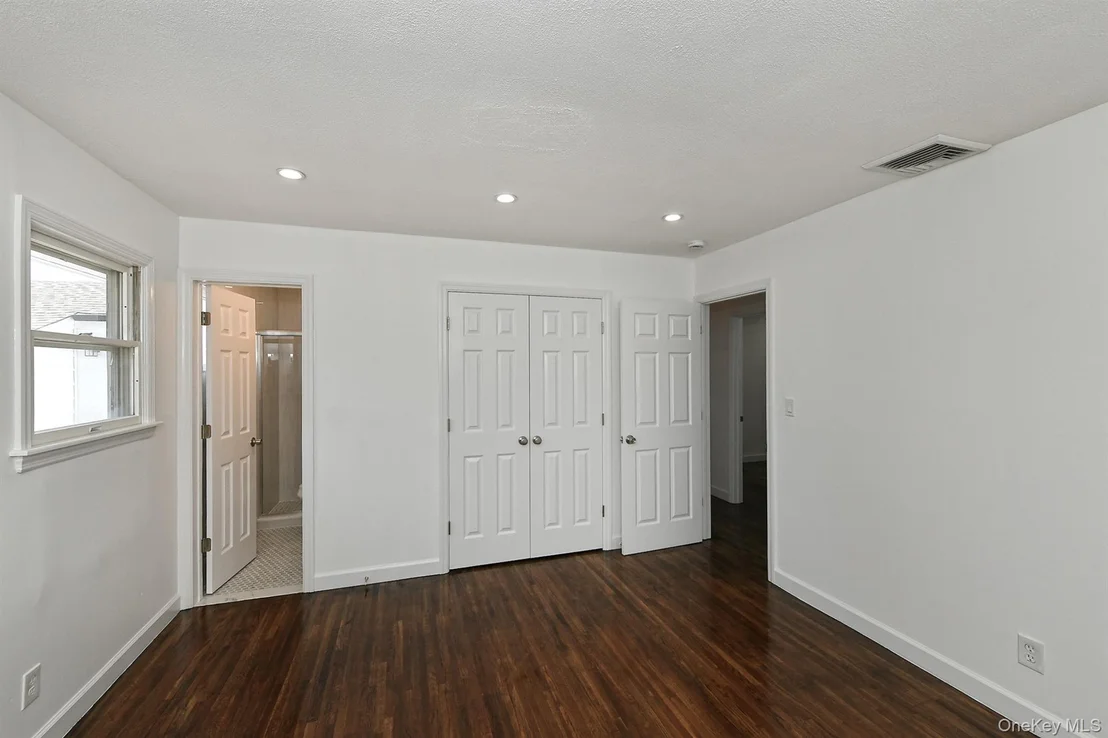 Photo of 15 Parkview Drive