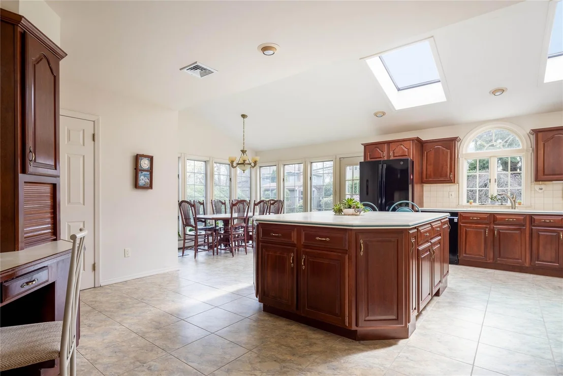 Photo of 8 Pequa Lane