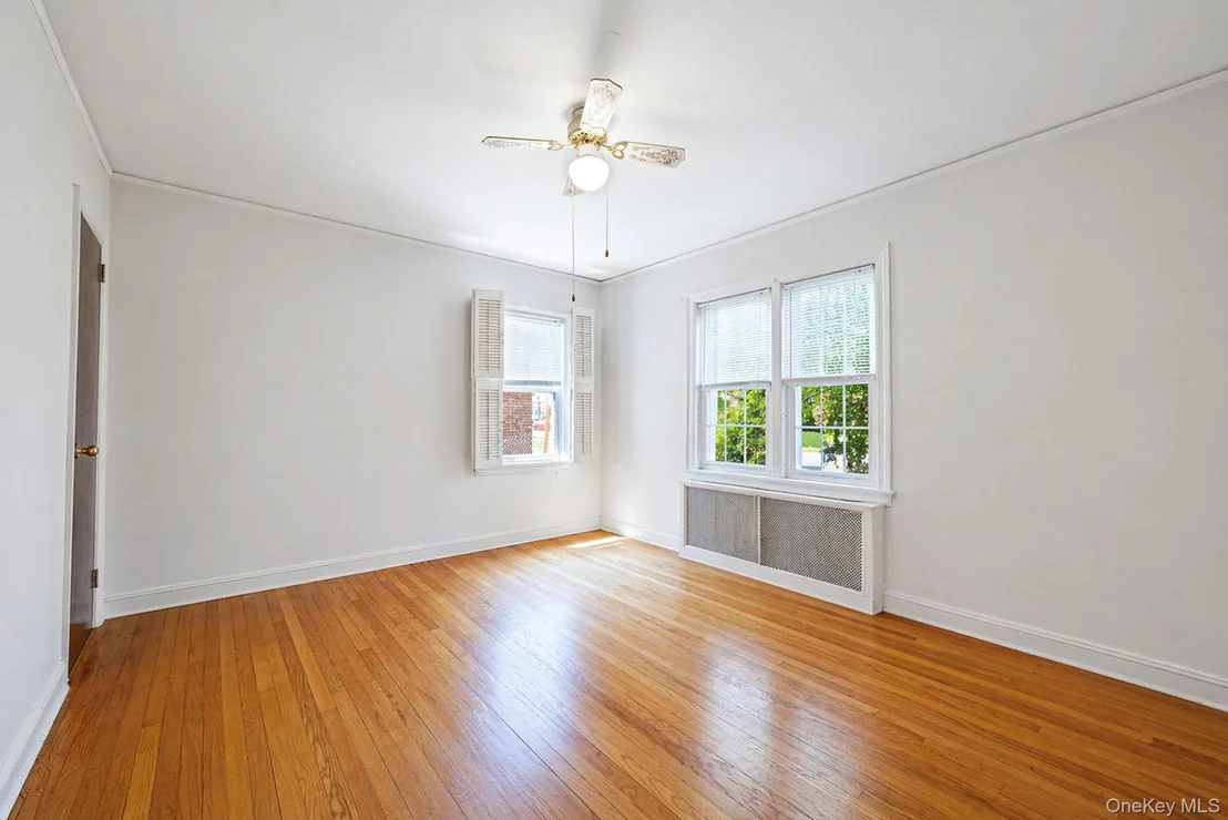 Photo of 8 Maple Lane