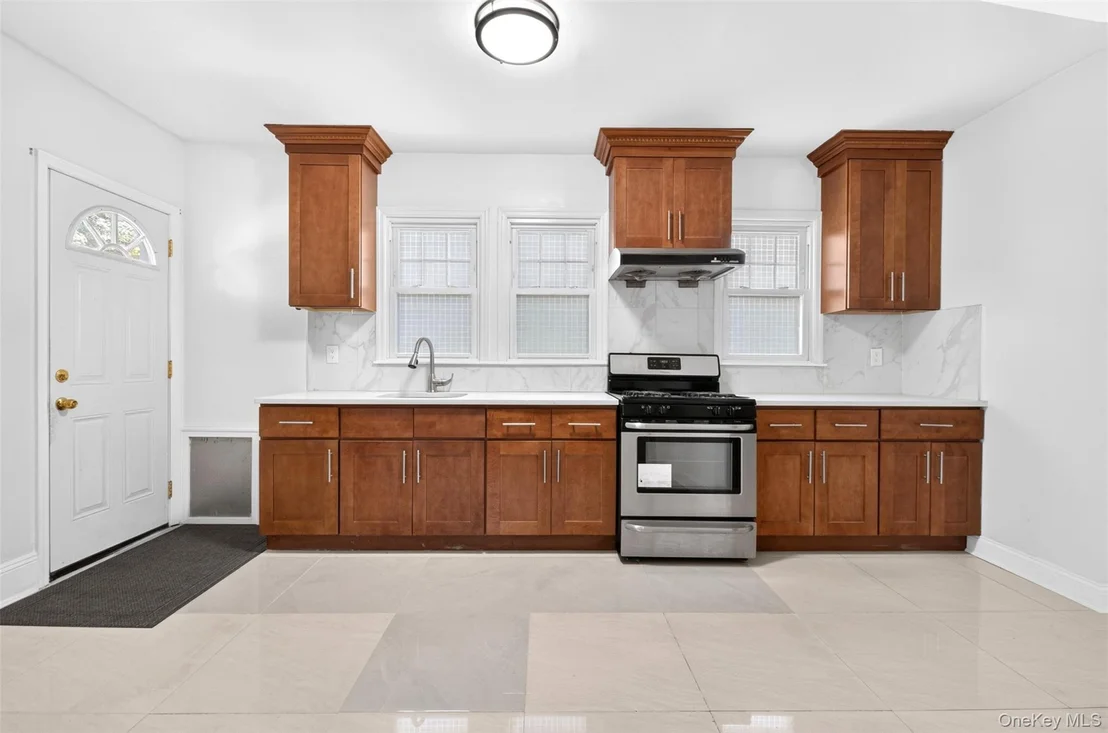 Photo of 27-30 165th Street