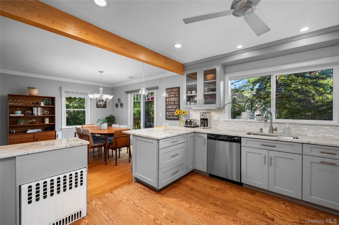 Photo of 36 Myrtle Avenue