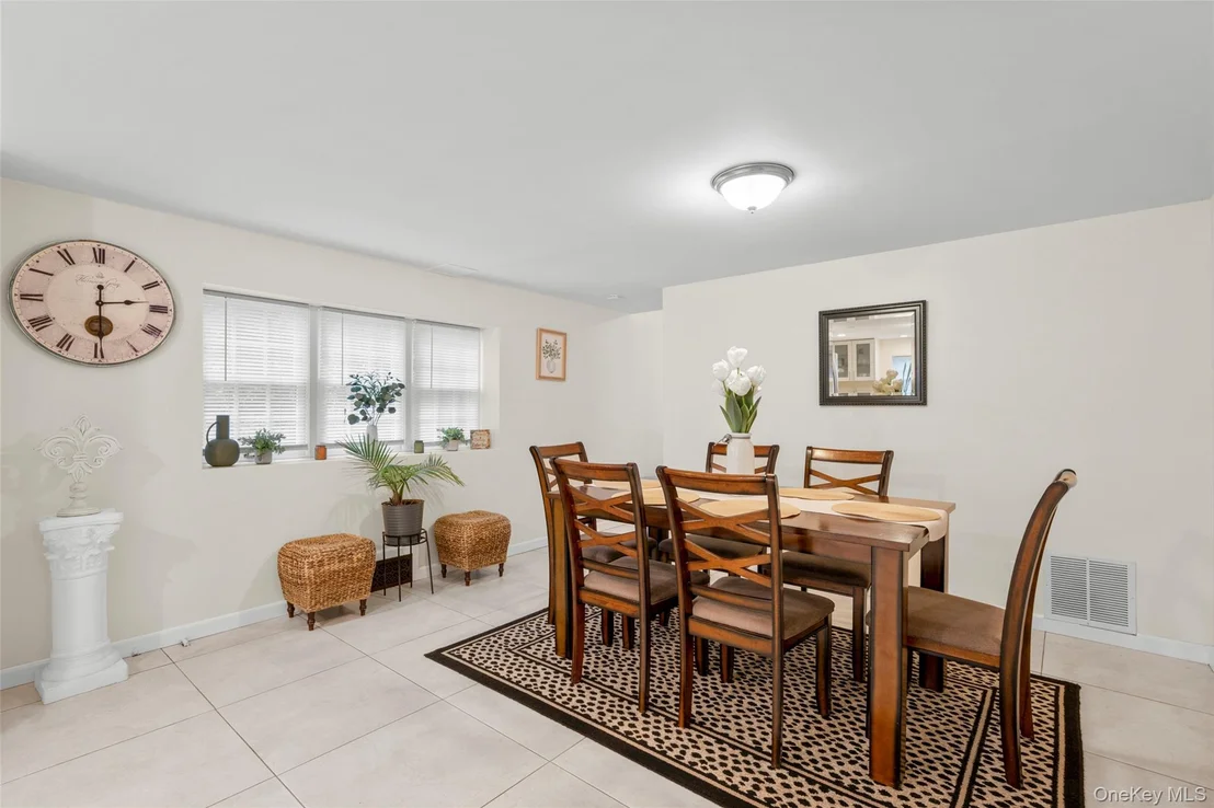 Photo of 103 High Hill Road