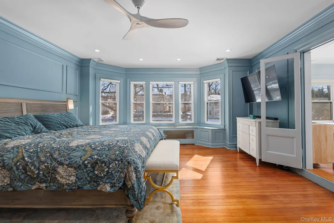 Photo of 65 Harmon Avenue