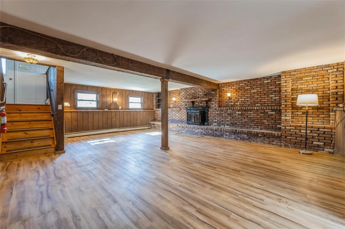 Photo of 74 Interlochen Parkway