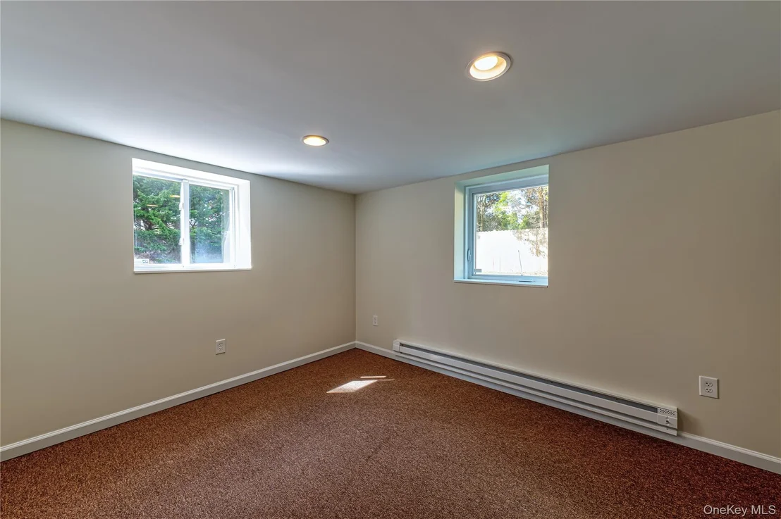 Photo of 44 Westminster Drive