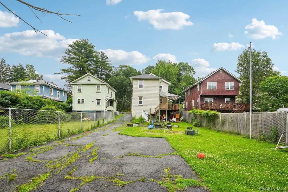 Photo of 334 Union Avenue