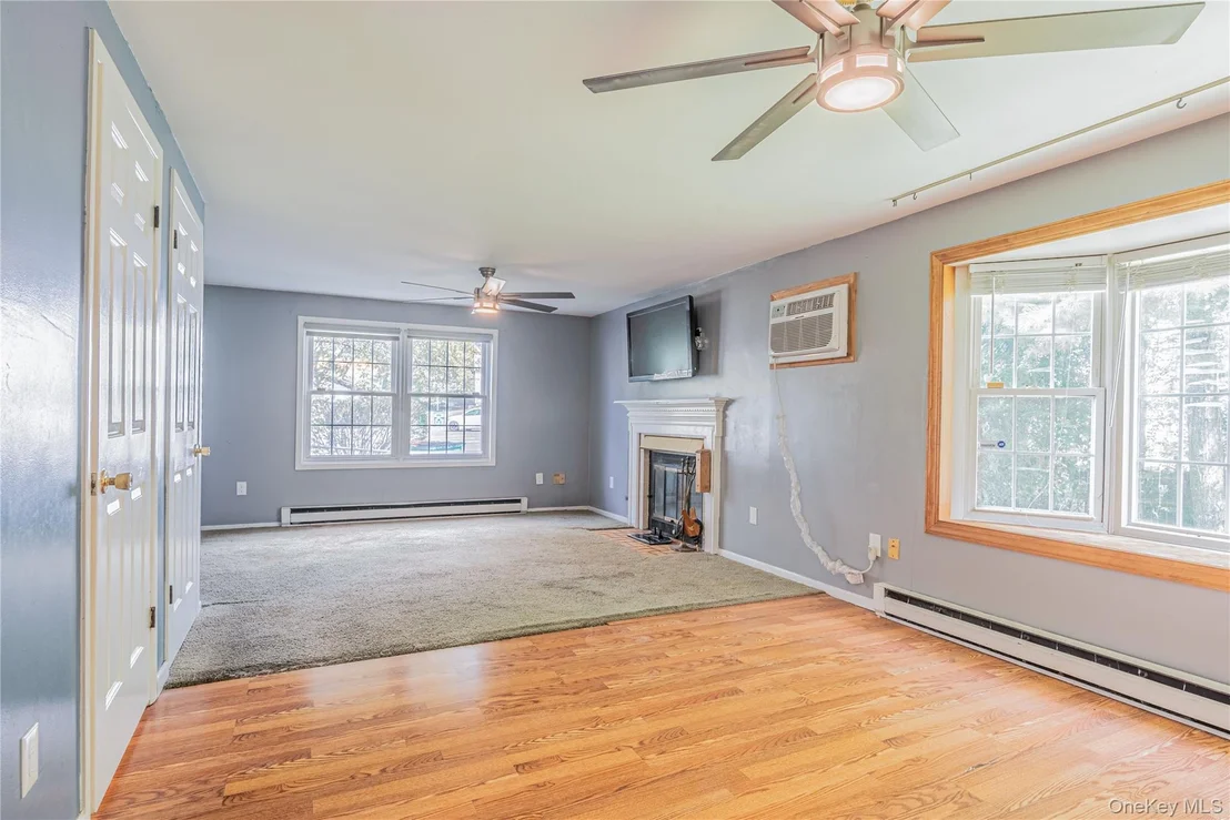 Photo of 218 Fishkill Landing