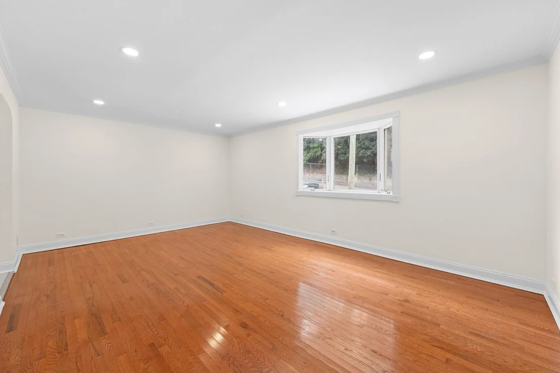 Photo of 690 Corbalis Place