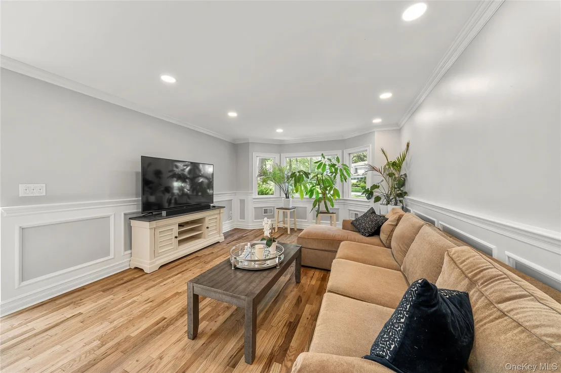 Photo of 2 Rawlings Drive