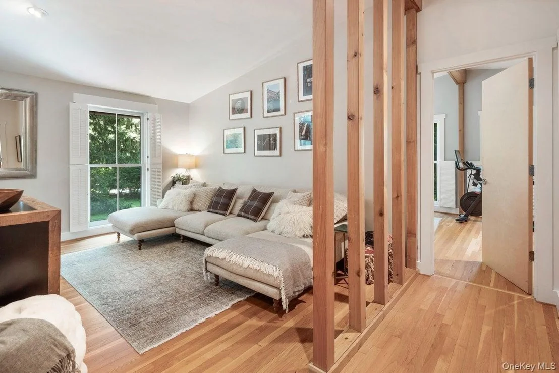 Photo of 1821 Spring Valley Road