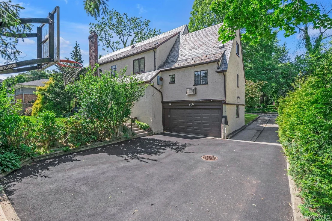 Photo of 68 Beverly Road