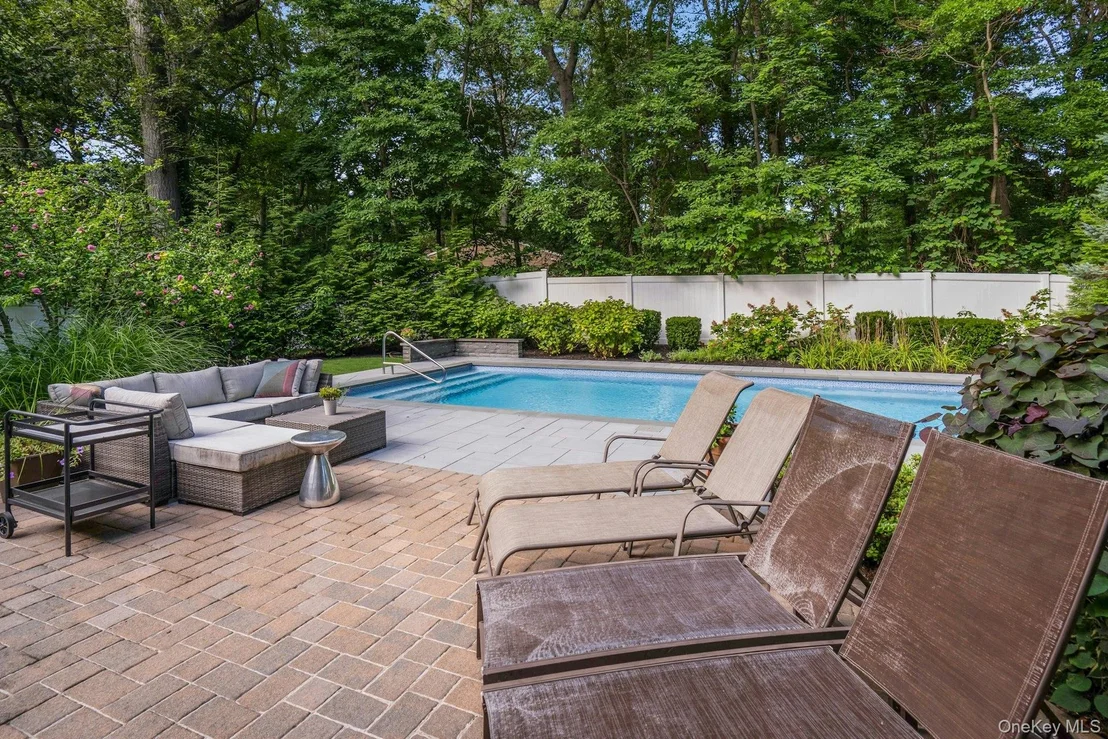 Photo of 48 Randolph Drive