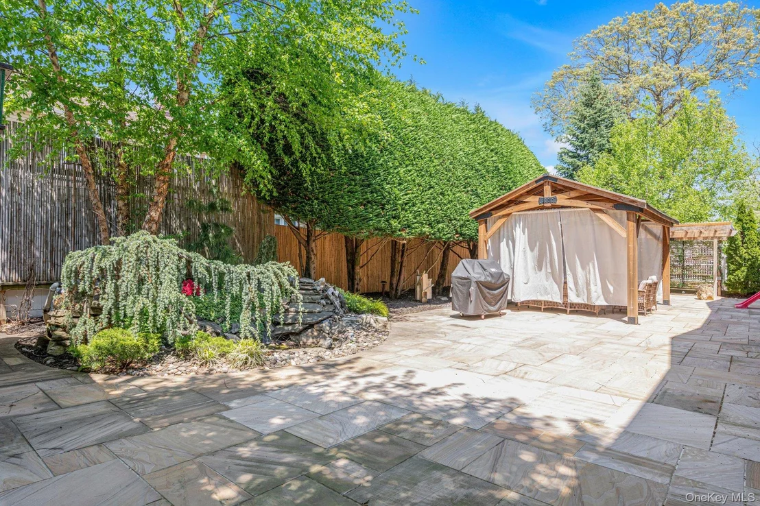Photo of 33 Nancy Boulevard