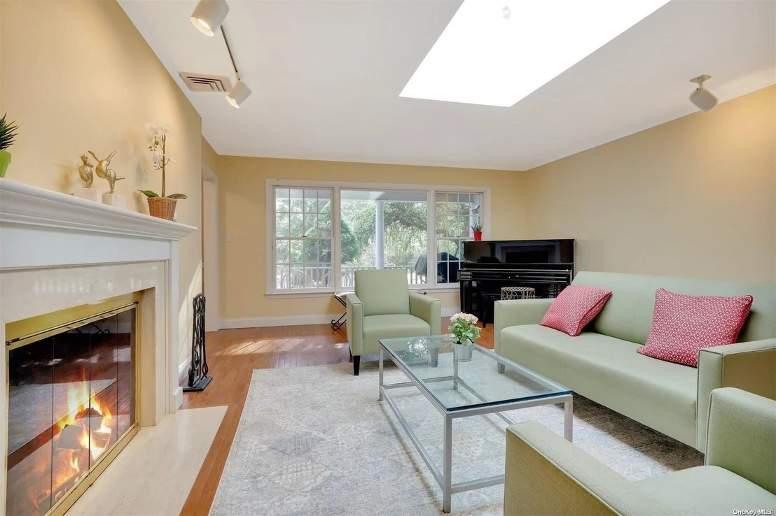 Photo of 155 Split Rock Road