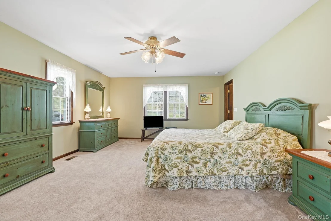 Photo of 73 Sunset Road