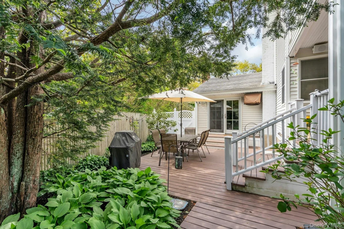 Photo of 303 Timberpoint Road