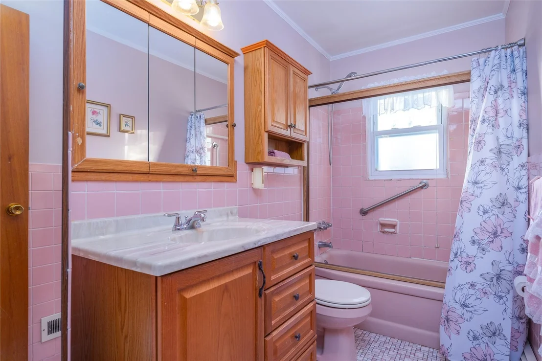 Photo of 14 Montclair Road