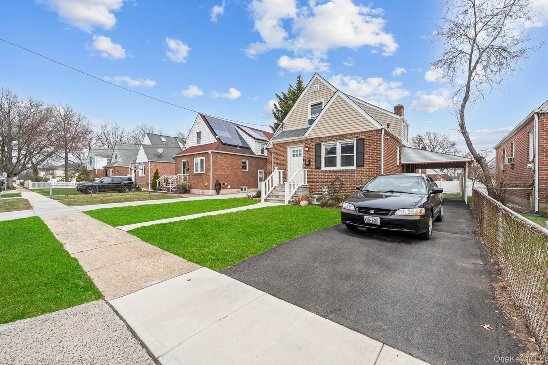 Photo of 20 Dewitt Street