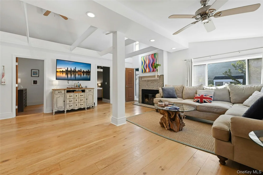 Photo of 46 Beach Road