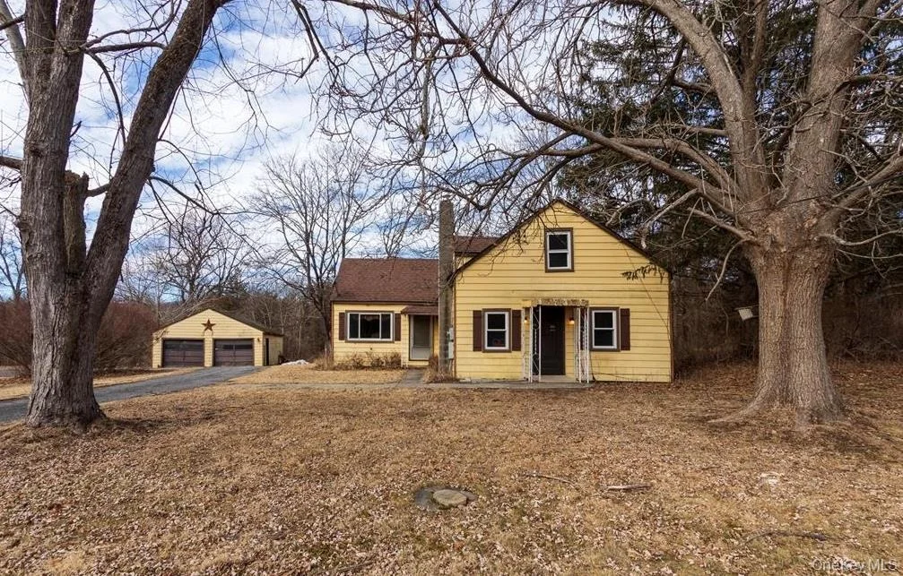 Photo of 2925 Old Kings Road