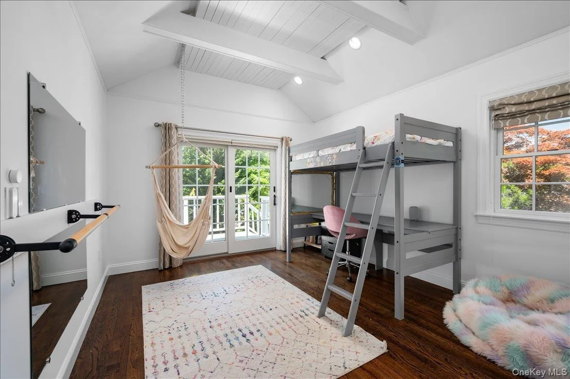 Photo of 80 Maple Avenue