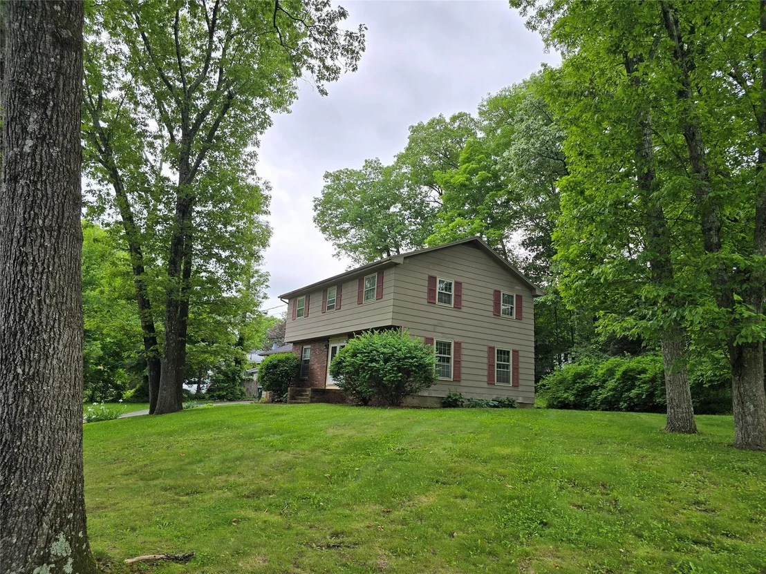 Photo of 34 Pine Court