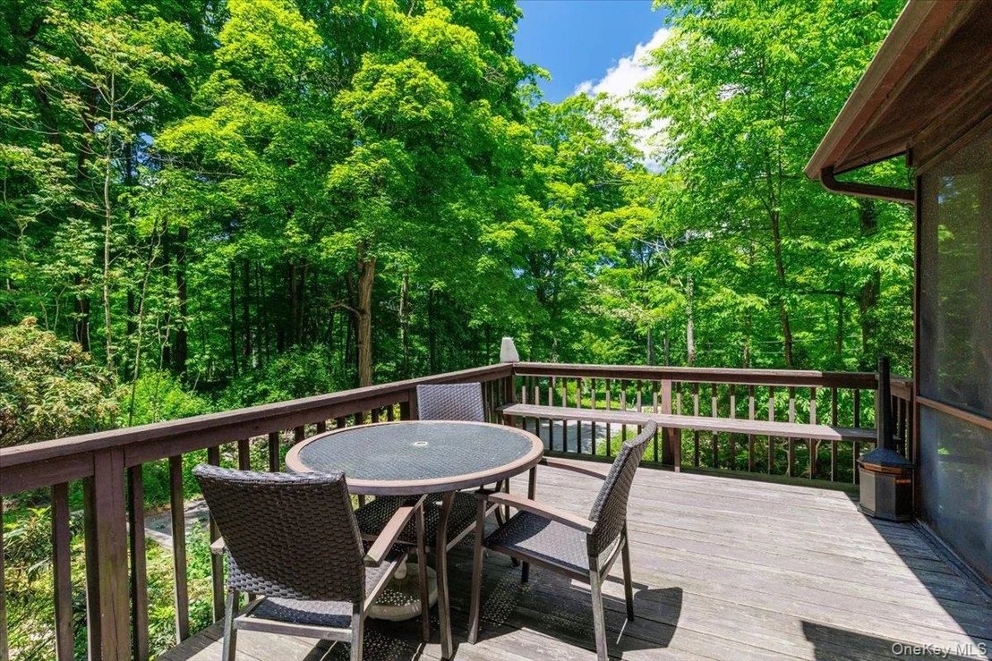 Photo of 111 Philipse Brook Road