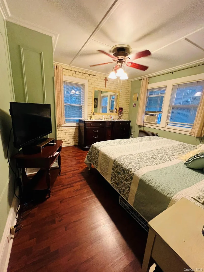 Photo of 512 Logan Avenue