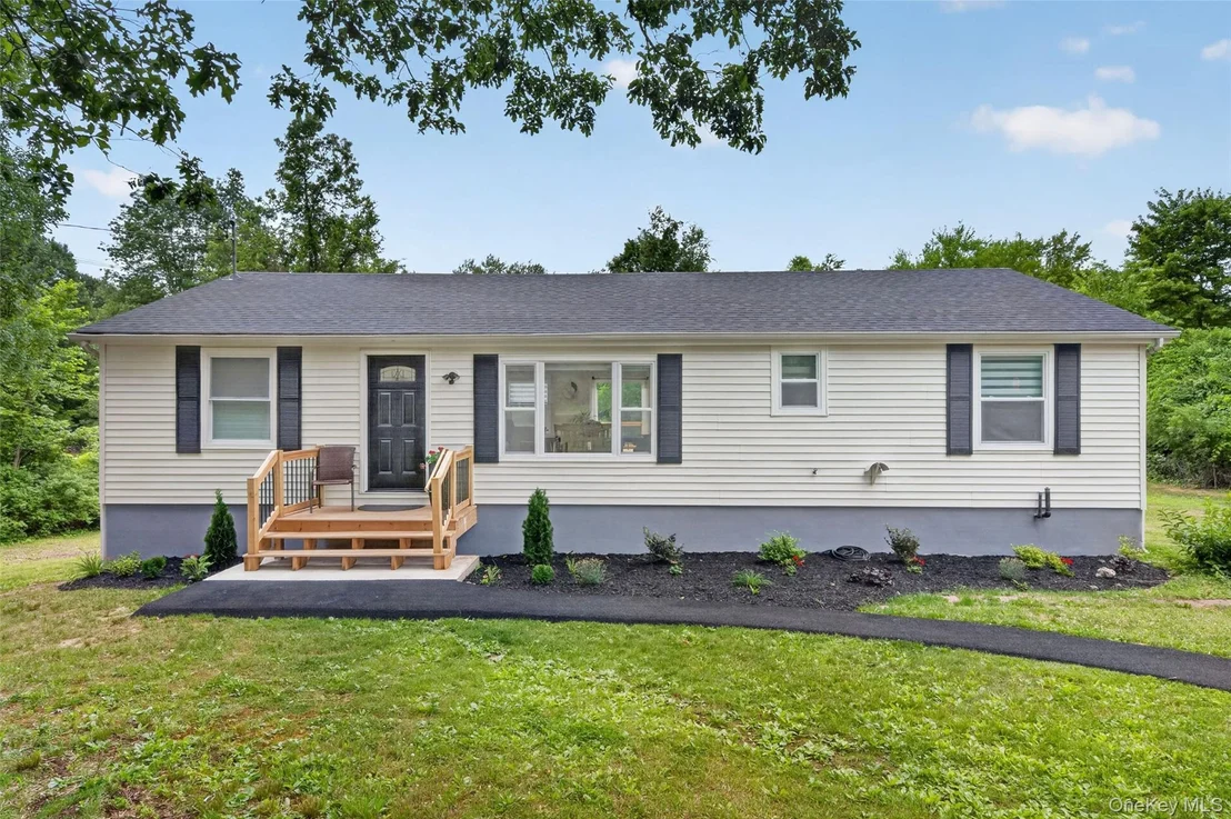 Photo of 140 Rabbit Run Road