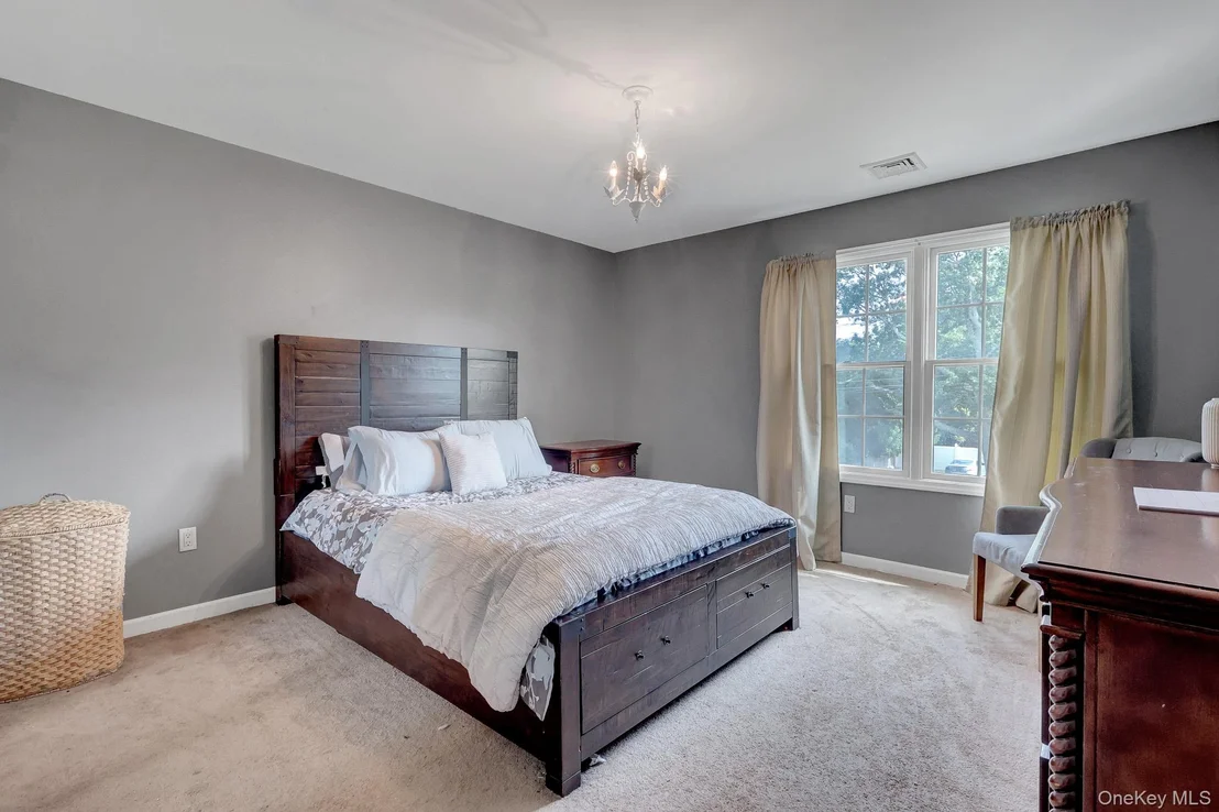 Photo of 21 Morris Avenue