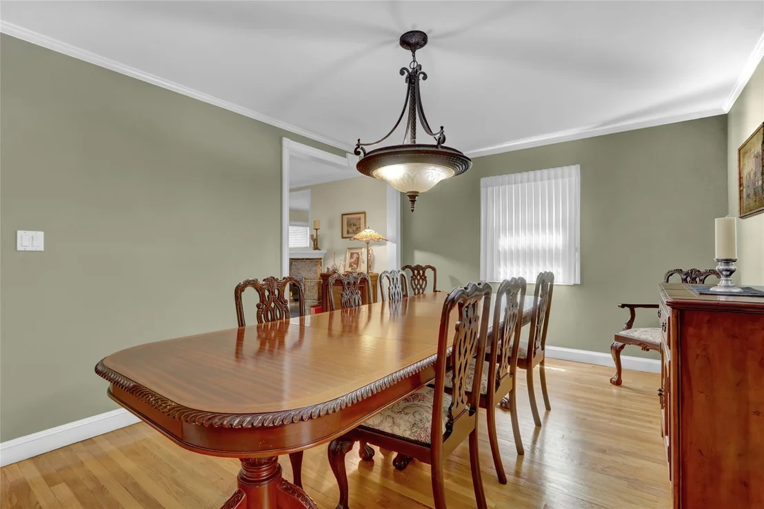 Photo of 61 Maple Drive