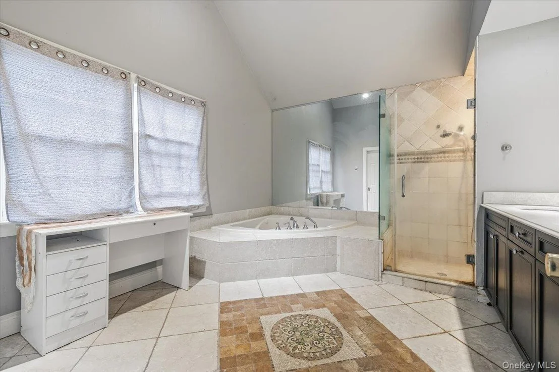 Photo of 21 Astor Avenue