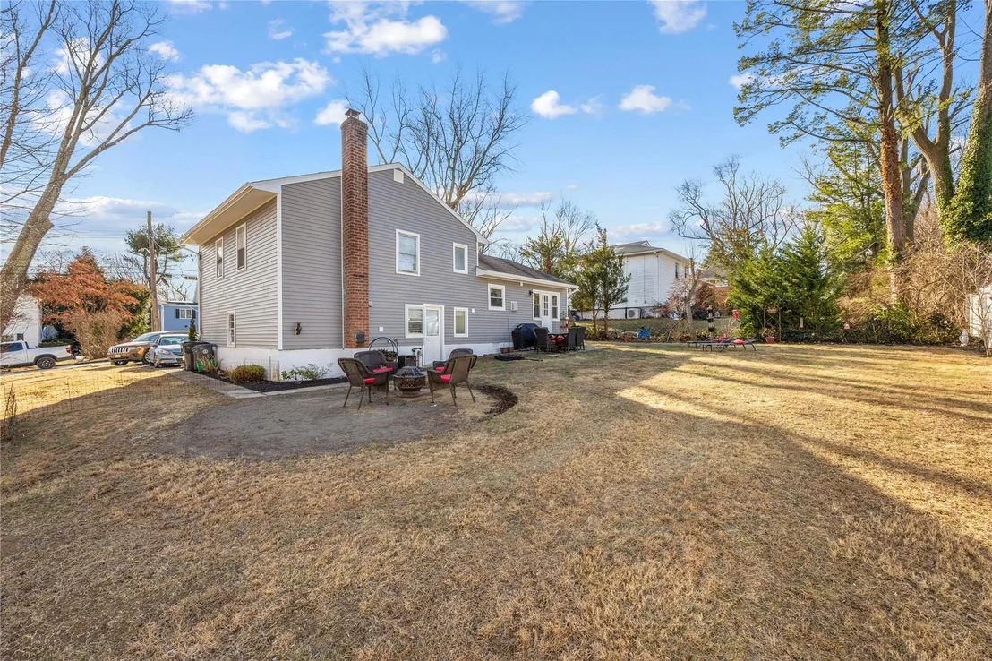 Photo of 40 Barnwell Drive