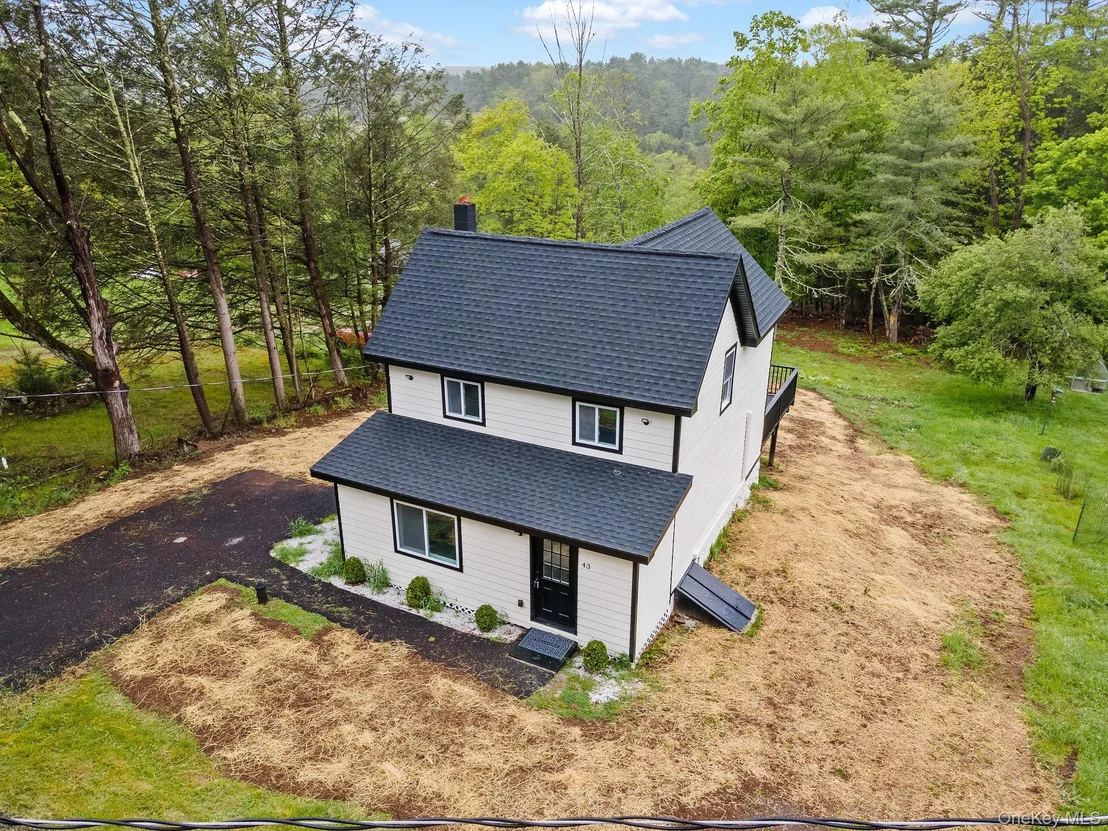 Photo of 43 Highland Lake Road