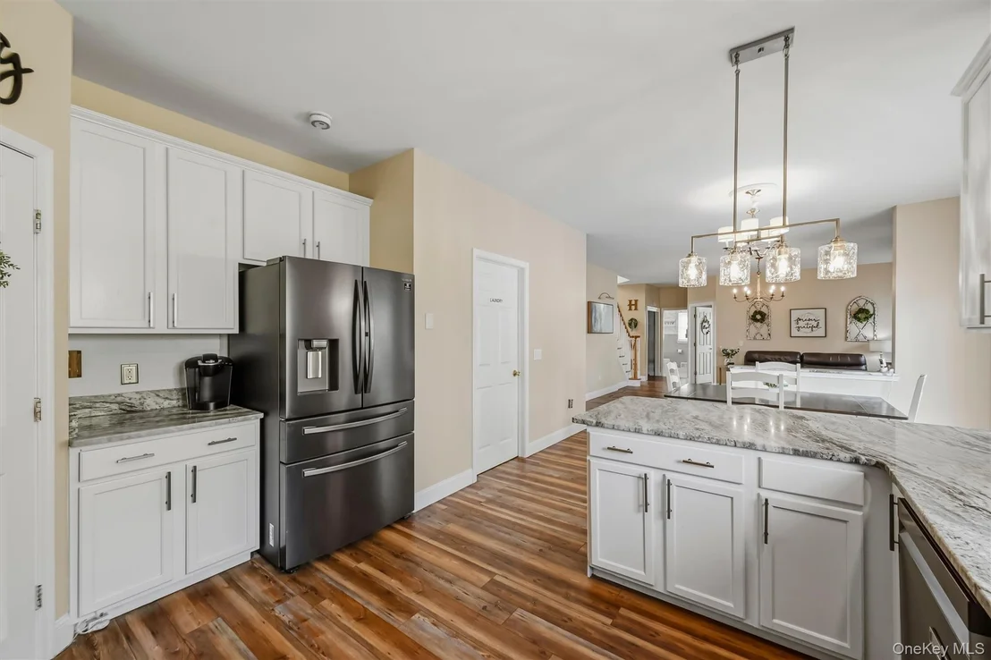 Photo of 2726 Colonial Drive