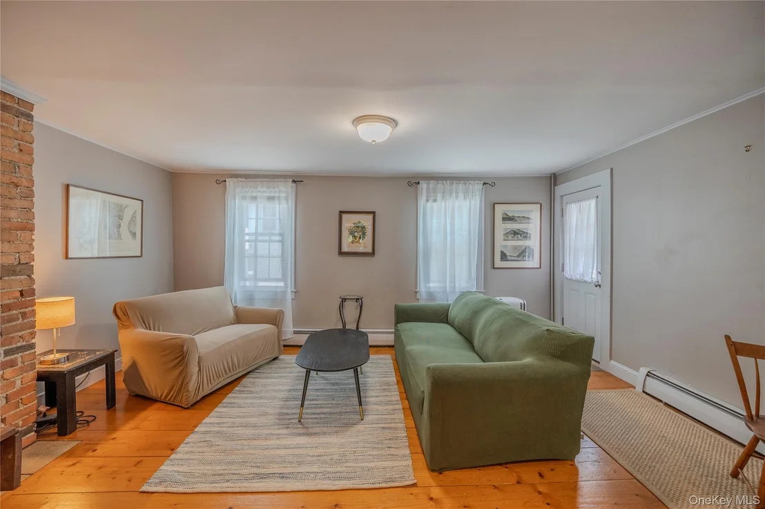 Photo of 13 Kemble Avenue