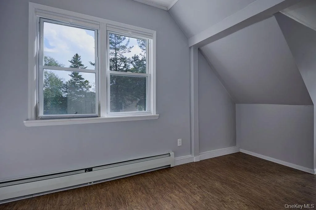 Photo of 90 Walnut Road