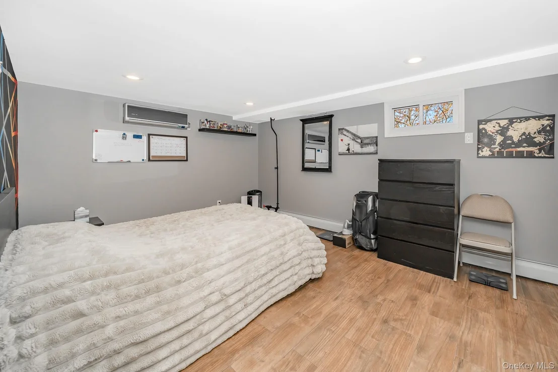 Photo of 3 Aron Street