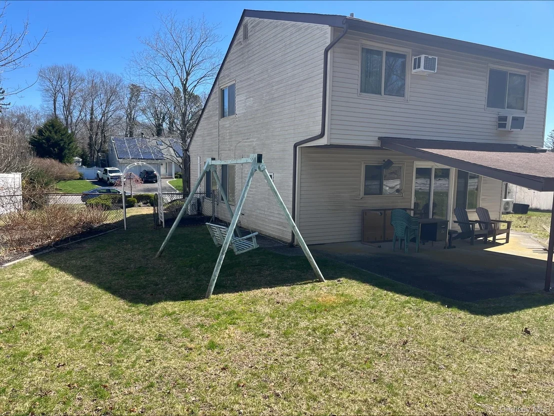 Photo of 173 Sequoia Drive