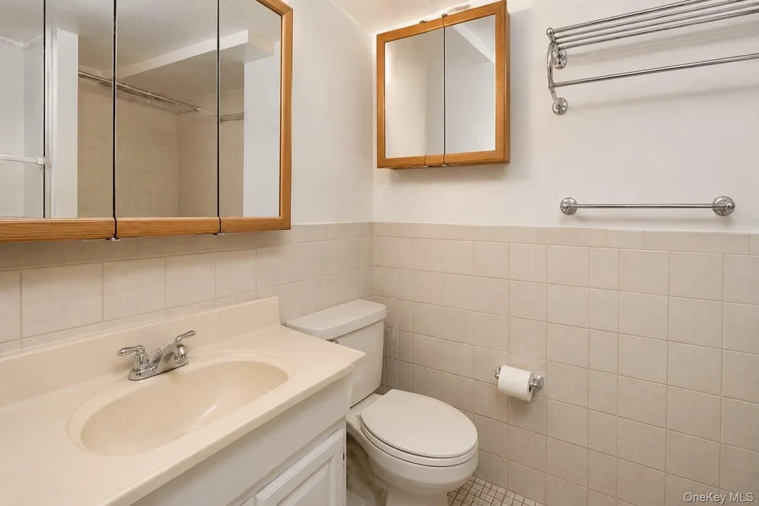 Photo of 2904 164th Street
