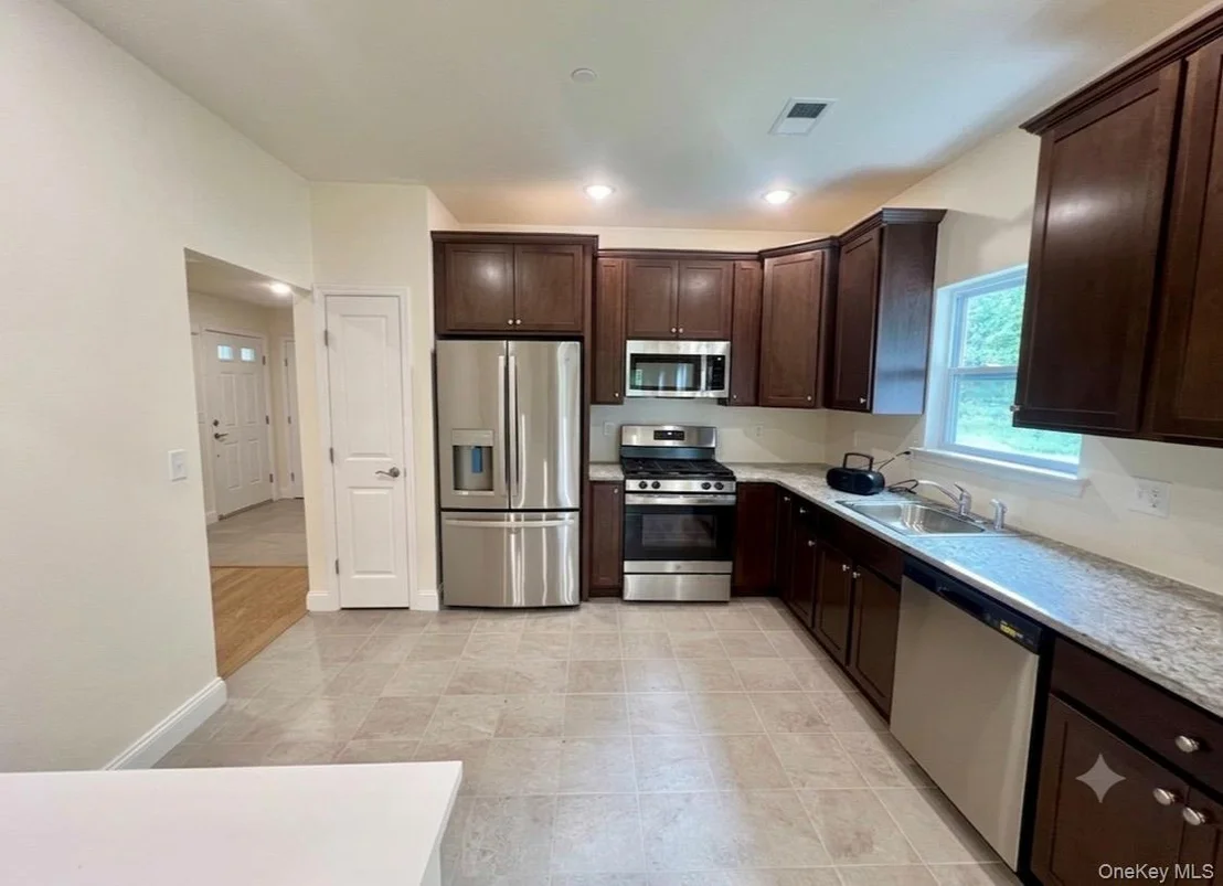 Photo of 79 Willow Circle