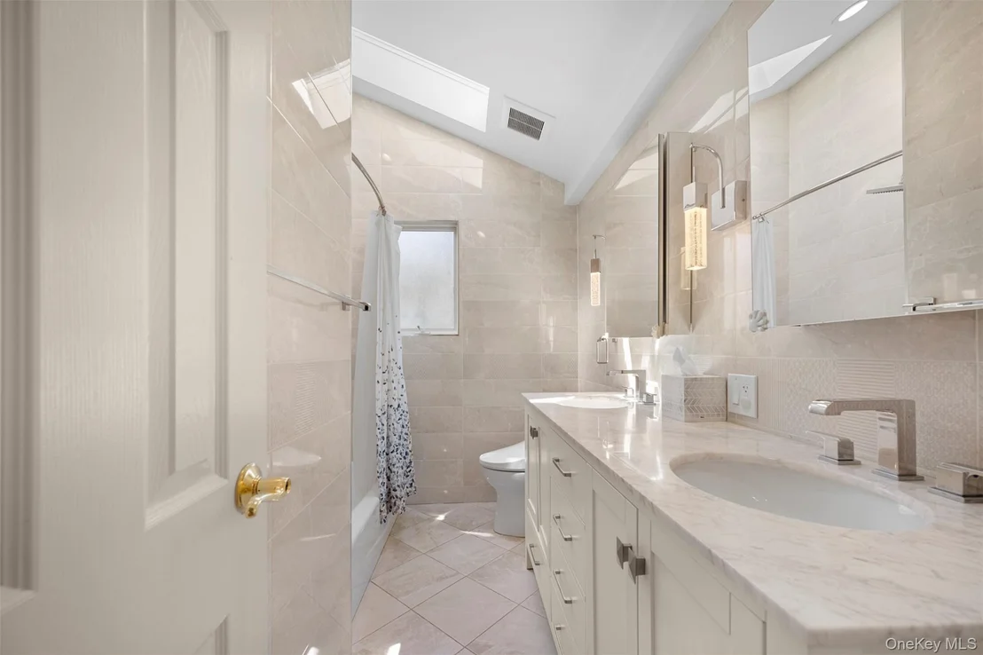 Photo of 20 Brampton Lane