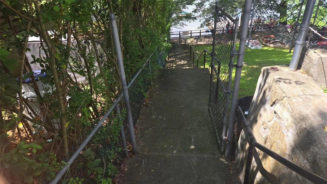 Photo of 20 Mountain View Road