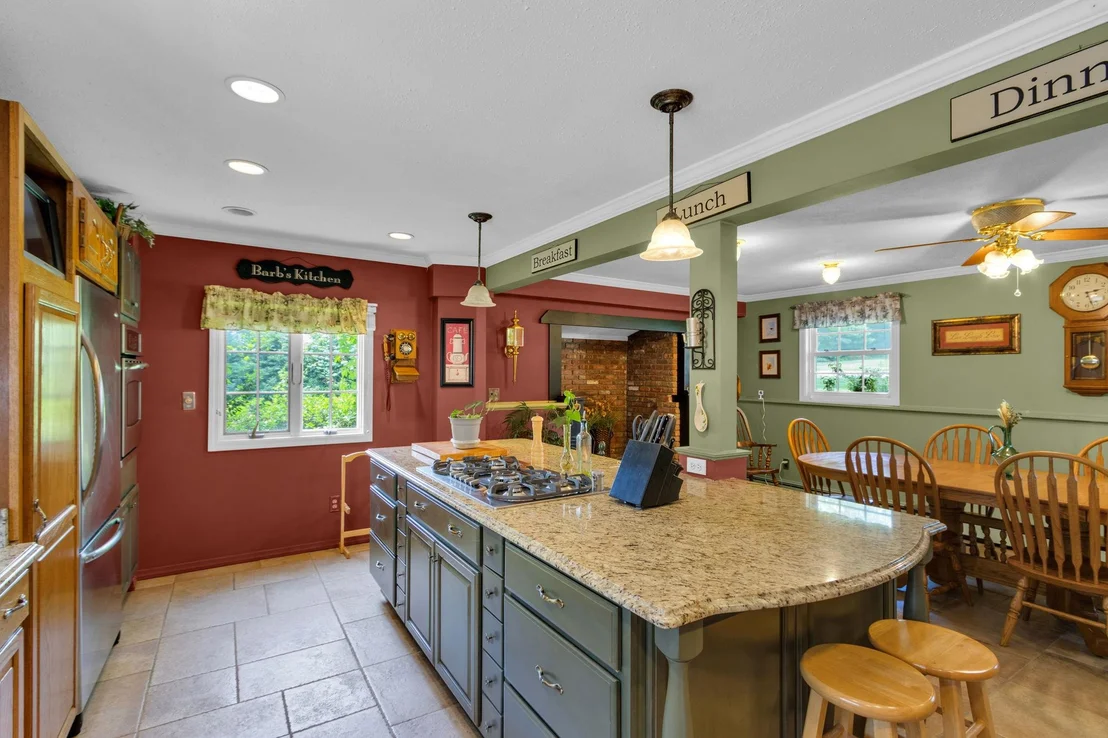 Photo of 42 Robin Drive