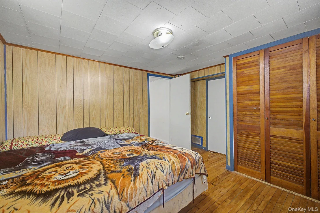 Photo of 121 Putnam Drive