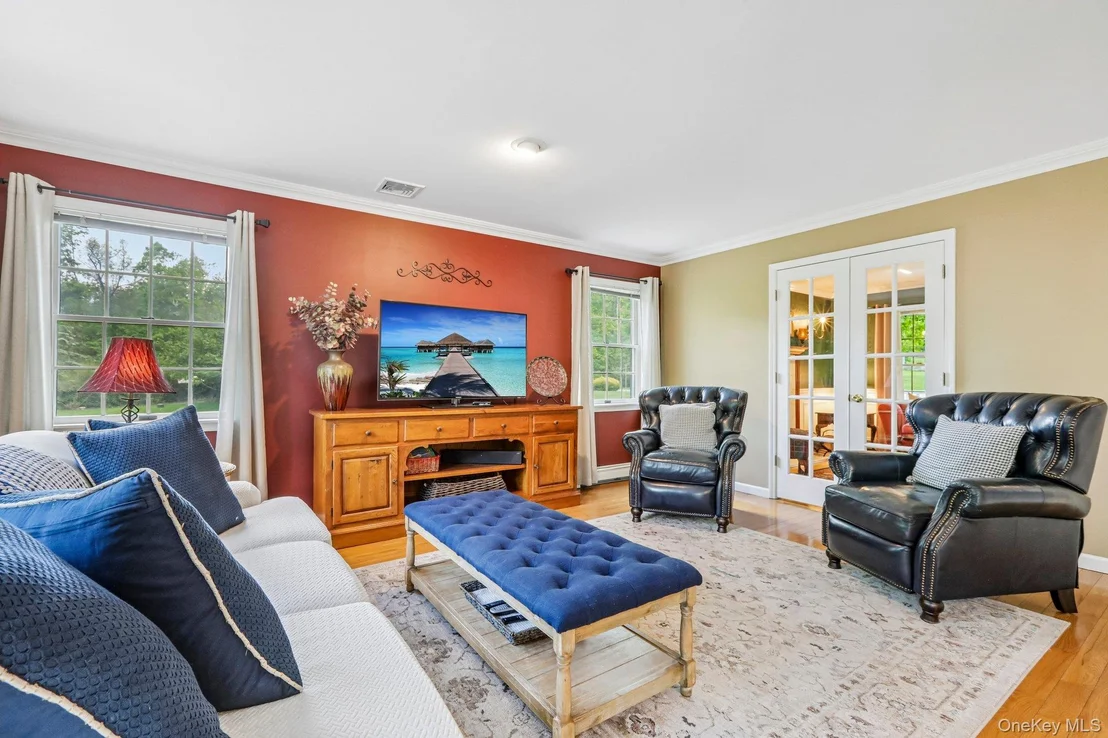 Photo of 33 Sutherland Drive
