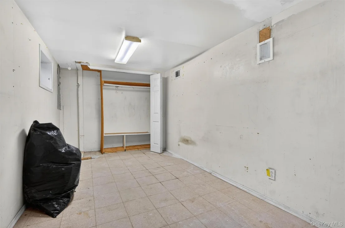 Photo of 500 Pershing Boulevard
