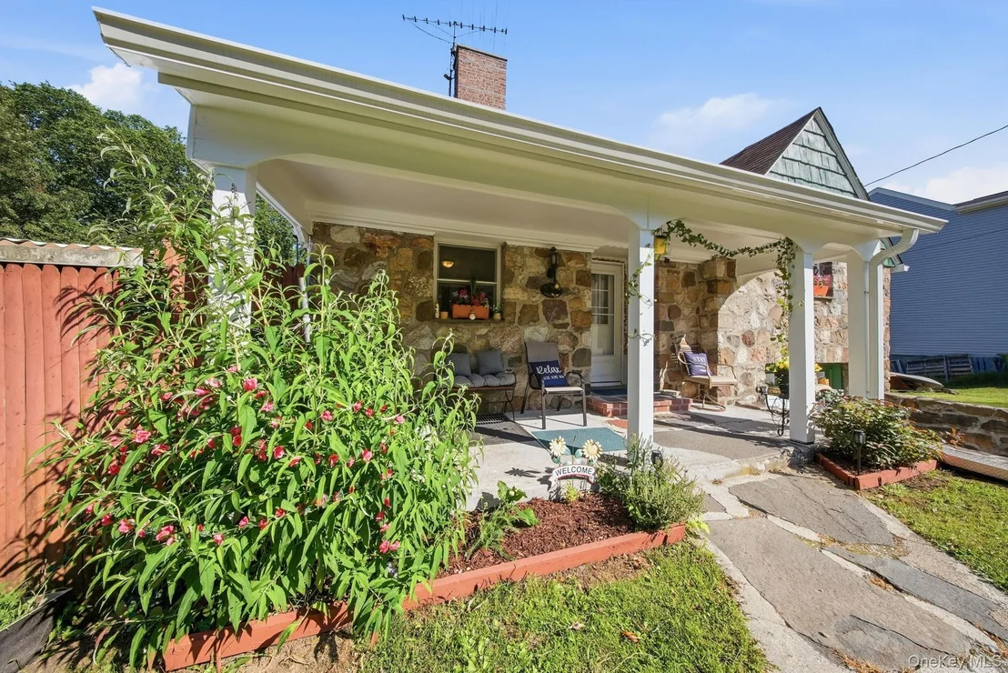 Photo of 48-50 Mountain Avenue